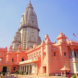 Affordable Kashi Vishwanath Temple Tour Packages From Kochi Affordable Kashi Vishwanath Temple tour packages for families starting from Kochi, Kerala.